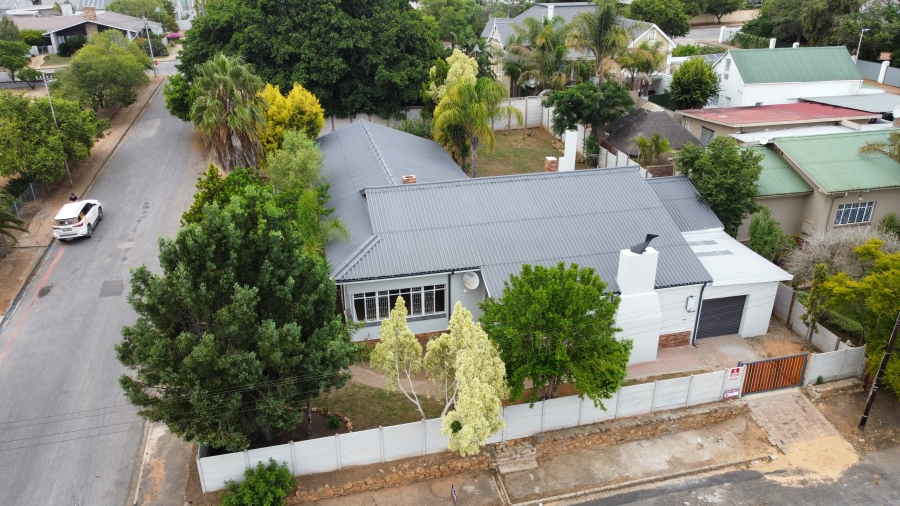 4 Bedroom Property for Sale in Riversdale Western Cape